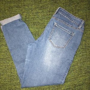 Blue skinny jeans